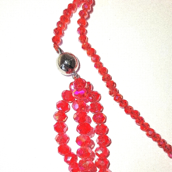 NEW! Red Faceted Glass Beaded,Multi-Strand Detachable Necklace w/Magnetic Clasp - Picture 8 of 9